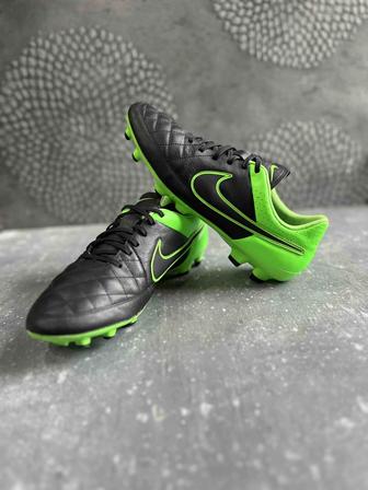 Оригинальные бутсы Nike Tiempo