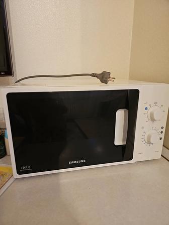 Продам микроволновку в отличном состоянии