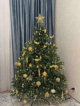 Продается шикарная Елка