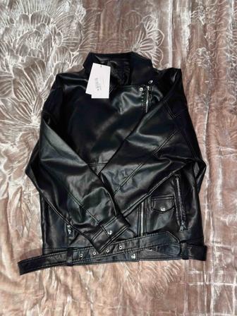 Кожанка женская