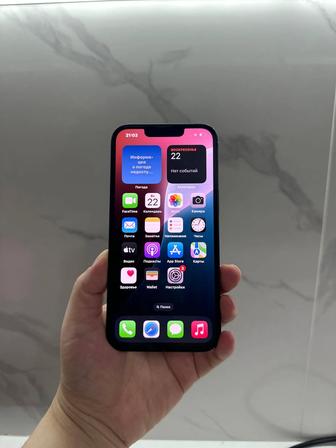 iPhone 13. В идеальном состоянии.