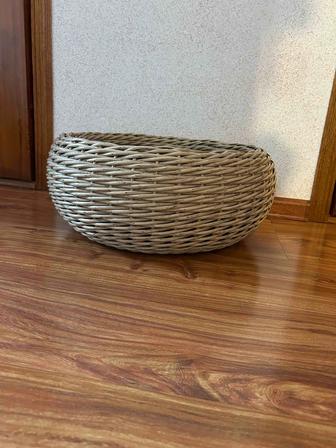 Кашпо из ротанга