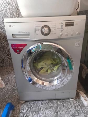 Продам стиральную машинку