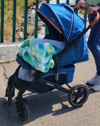 Прогулочная коляска Teknum, почти новая, перекидная ручка