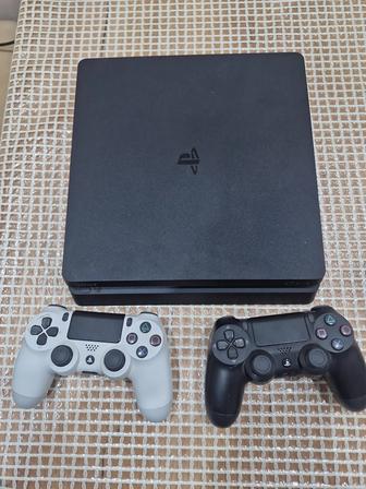 Sony playstation 4 slim