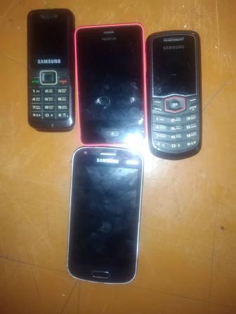 Продам телефон Самсунг 7562