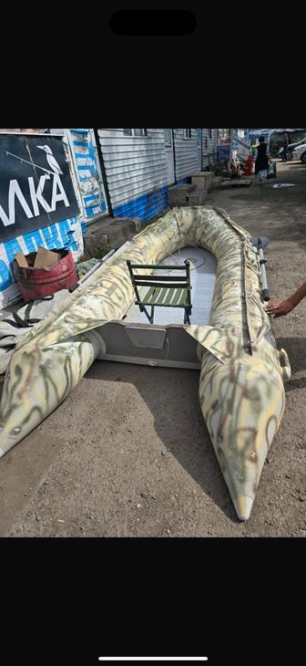 Лодку продам
