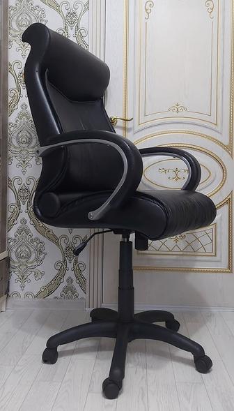 Кресло-Кожанное