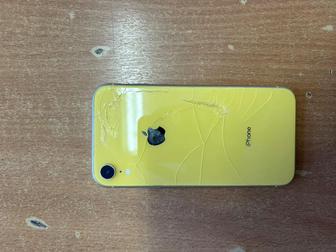 Продам iPhone XR