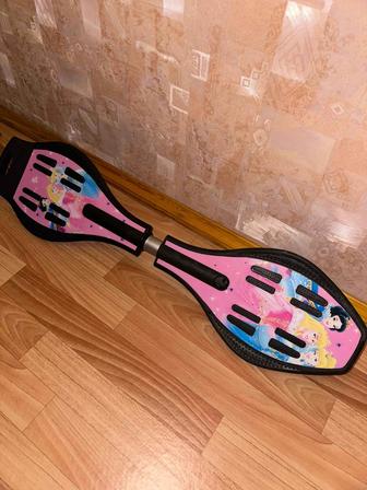 Продаю скейтборд / роллерсерф для детей