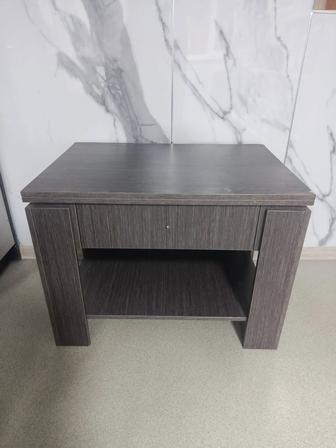 Журнальный столик