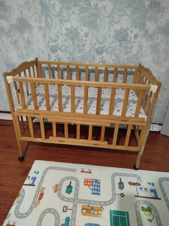 Продам манеж