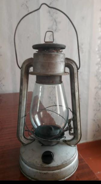 Продам масляную лампу