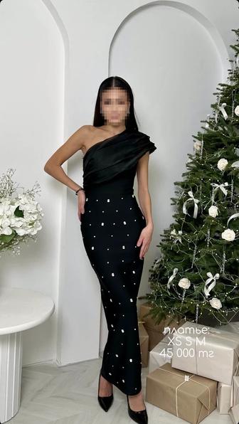 Продам платье la maison