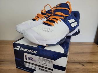 Продам новые кроссовки Babolat ProPulse Blast