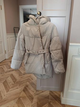 Пуховик Zarina женский б/у