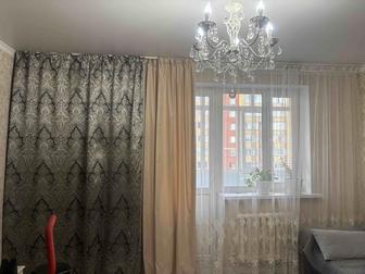 Продам шторы и тюль в комплекте в хорошем состоянии, торг уместен
