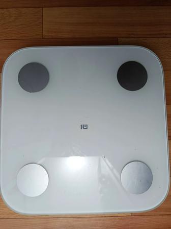 Диагностические весы Xiaomi body scale 2