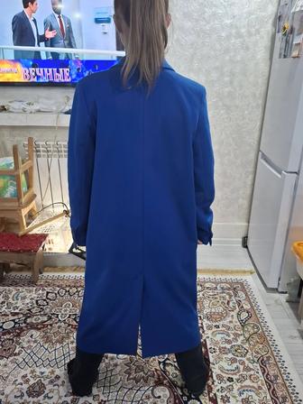 Пальто продам новое