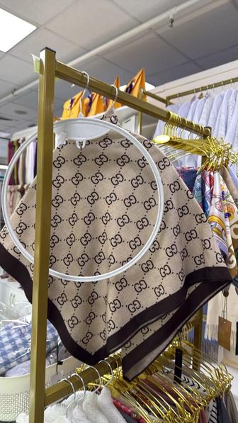 Вешалки для платков