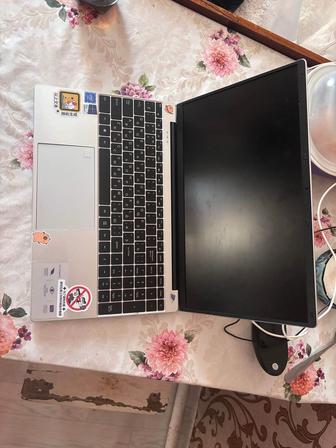 Город Аягуз(!)
Продаю ноутбук