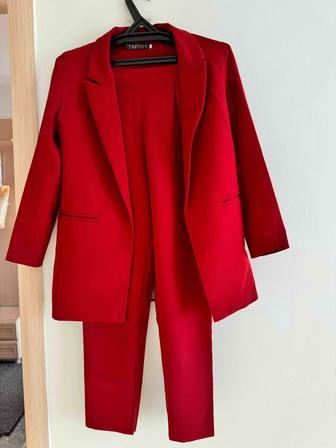 Продам костюм двойка