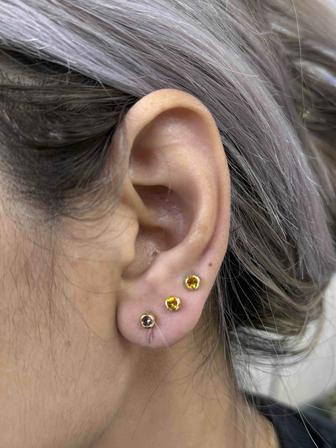 Прокол ушей, носа, пирсинг