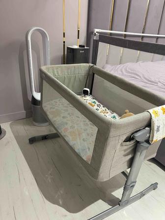 Продам кроватку манеж для новорожденного