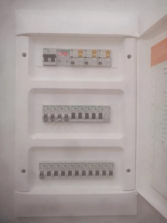 Электрик с большим опытом