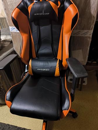 Игровое кресло DXRacer OH/RJ001/NO