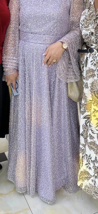 Продам платье