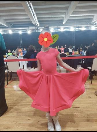 Продам комплект для бальных танцев