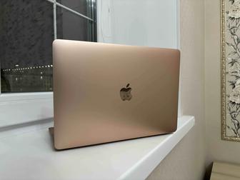 MacBook Air 2020 8/256Gb Intel Core i3 Золотистый