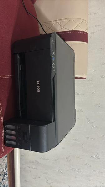 Принтер Epson L3100 цветной почти новый