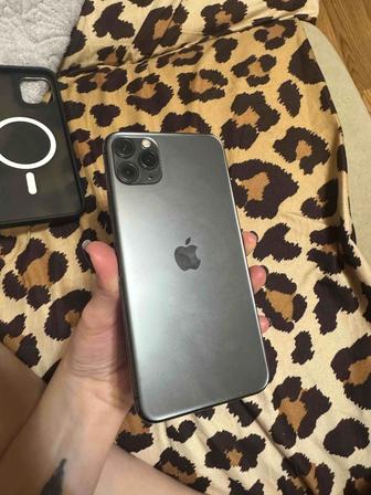 Подам Айфон 11 про max