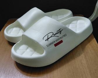 Продам тапочки