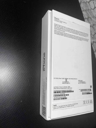 Продам Айфон 13. В отличном состоянии. 90% объем батареи.128 гб
