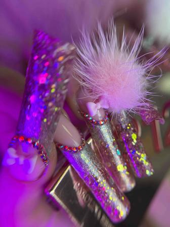 Маникюр/наращивание/педикюр