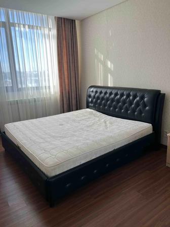 СРОЧНО ПРОДАМ КРОВАТЬ