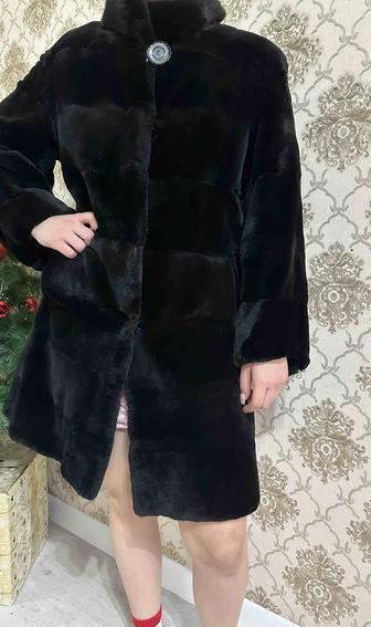 Продам шубу натуралка