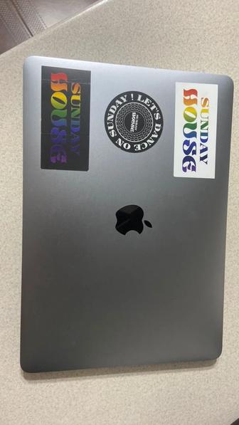 MacBookPro 3 2017