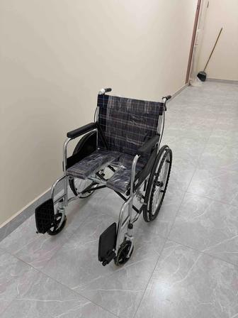 Инвалидная коляска с санитарным устройством