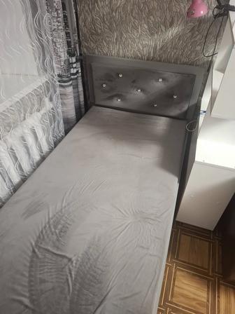 Продам кровать