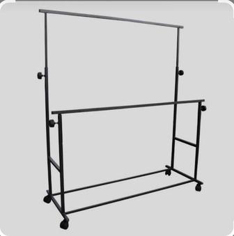 Срочно продам напольную вешалку