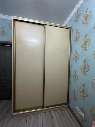 Срочно продам шкаф-купе 160
СМ, высокий