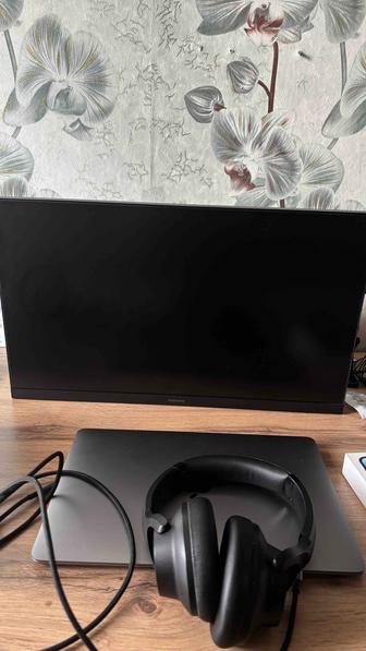 Монитор Samsung 22