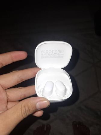 Продам наушникт от редми