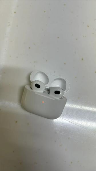 Продам Air Pods 3