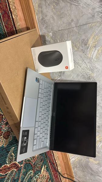 Продам ноутбук Аcer в хорошем состоянии