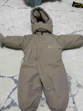 Комбинезон от Lassye 68размер зима